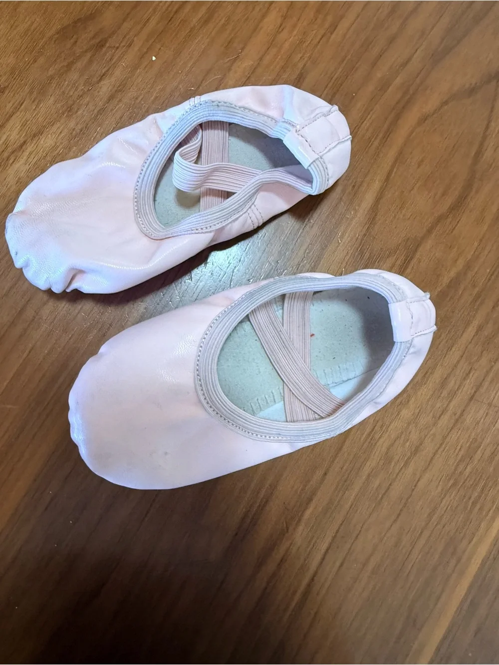 Kids Ballet Shoes Slip-On Dance Flats in Light Pink